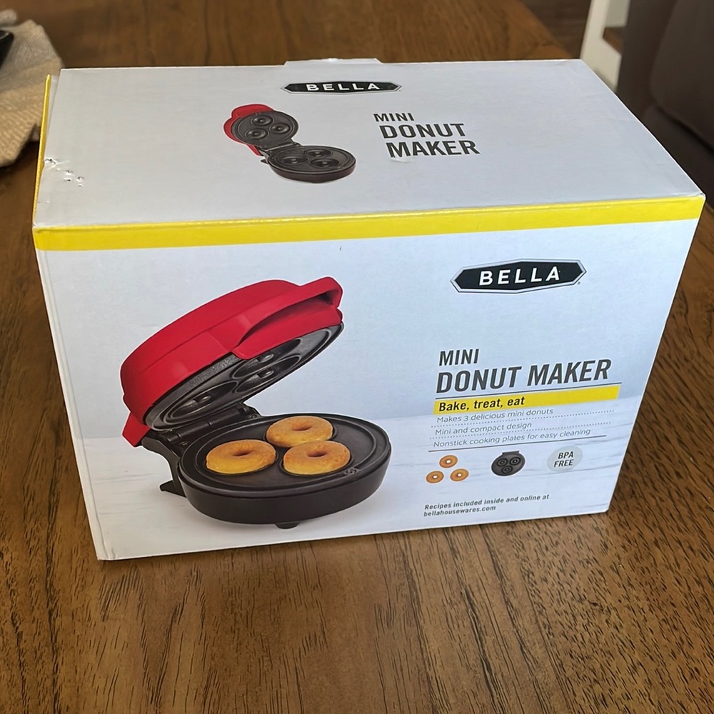 Mini donut maker
